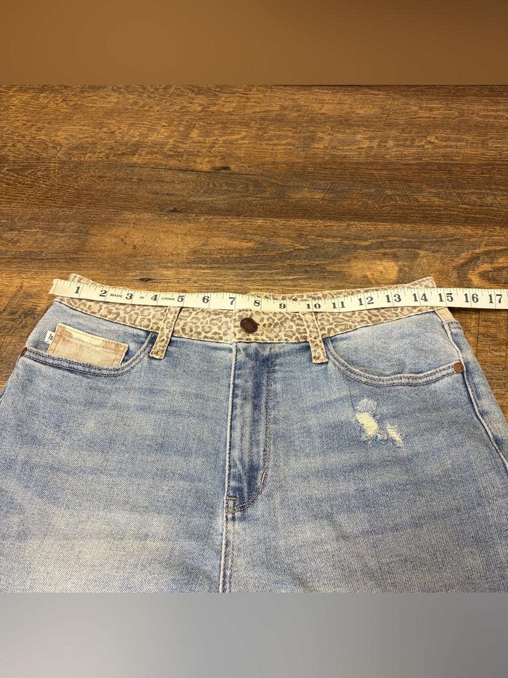 Judy Blue Slim Fit High Rise Distressed Leopard Print Accent Jeans 9/29 JB88380 - Picture 4 of 9